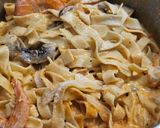 Foto del paso 13 de la receta: Tagliatelle al huevo con langostinos y almejas
