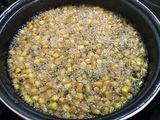 खट्टी, मीठी, तीखी कॉर्न फ्राई. (Khatti mithi teekhi corn fry recipe in hindi)