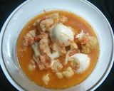 A picture of step 4 of Cauliflower egg korma.