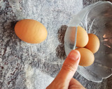 Foto del paso 4 de la receta: Huevo cocido con "truco"