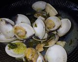 Foto del paso 5 de la receta: Fabes con almejas
