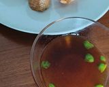 Foto langkah ke 8 dari resep Gohyong Kulit Tahu.