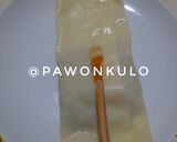 Foto langkah ke 4 dari resep Martabak Daging Praktis.