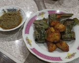 Foto langkah ke 4 dari resep Ayam Goreng Pandan.