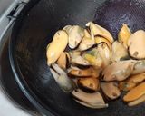 Foto del paso 1 de la receta: Salpicón de mejillones y surimi