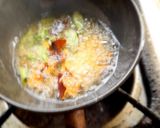 ओल्या नारळाची चटणी (olya naralachi chutney recipe in marathi) रेसिपी स्टेप 2 फोटो 
