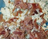 Foto del paso 5 de la receta: Tartaletas Exprés con Rellenos Atún /hongos/Roquefort y pera