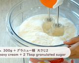 A picture of step 13 of Peach Decoration Cake (Chantilly Peche).