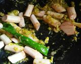 Foto langkah ke 2 dari resep Gulai umbut ikan salai patin.