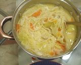 Foto del paso 3 de la receta: Lomi soup (sopa típica en Filipinas)