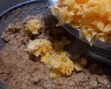 A picture of step 2 of Healthy jaggery gond paak.