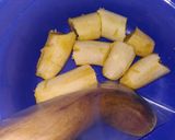 Foto langkah ke 1 dari resep Banana Nugget Ceria.