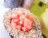 Foto del paso 2 de la receta: Aguacate relleno de salmón