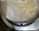 A picture of step 3 of White Sauce Spaghetti.