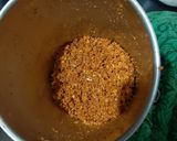 A picture of step 1 of Stuffed brinjal fry.