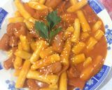 Foto langkah ke 8 dari resep Tteokbokki (kue beras pedas ala korea).
