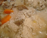 Foto del paso 5 de la receta: Crema de champiñones con nueces y agua de mar