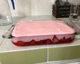 A picture of step 7 of Strawberry Gelatin with Evaporated Milk.