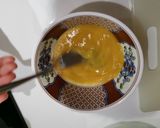 รูปขั้นตอนการทำที่ 2 ของ ข้าวไข่ผัดลูกชิ้นอกไก่