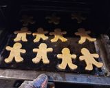 Foto do passo 5 de Biscoitos de gengibre de múmia
