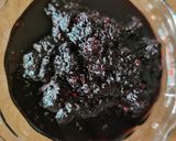 A picture of step 4 of Mulberry jam.