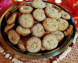 गुबगुबीत फुगलेले जाळीदार अनारसे (anarse recipe in marathi) रेसिपी स्टेप 9 फोटो 