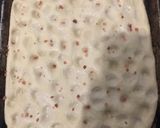 Foto del paso 7 de la receta: Focaccia con tomate cherrys, aceitunas negras y romero seco