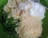 Foto langkah ke 2 dari resep Stik Kentang Keju.