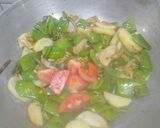सेम टमाटर और आलू की सूखी सब्जी(sem tamatar aur aloo ki sabzi recipe in hindi) रेसिपी चरण 5 फोटो