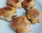 A picture of step 14 of Chicken floral patties.