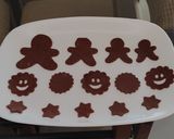 A picture of step 4 of Chocolate Ginger bread cookies.
