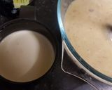 A picture of step 2 of Date and banana milk shake.