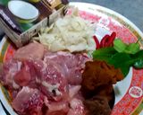 รูปขั้นตอนการทำที่ 1 ของ แกงกะทิไก่หน่อไม้ดอง