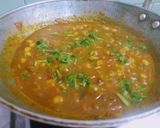 A picture of step 4 of Chana masala.