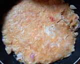 A picture of step 4 of Fried indomie.
