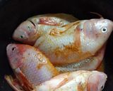 Foto langkah ke 1 dari resep Ikan Nila goreng sambel pecak ala indri.