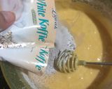Foto langkah ke 3 dari resep Bolu white coffie no mixer.
