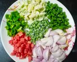 A picture of step 1 of Palak Paneer Pulao.