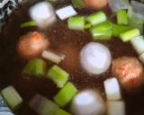 Foto langkah ke 3 dari resep Sup Jamur Enoki.