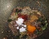 A picture of step 3 of Kadhi Pakoda.