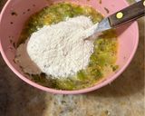 Foto del paso 3 de la receta: Bocadillos de brócoli con queso