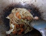 Foto langkah ke 9 dari resep Spaghetti Goreng Pedas.