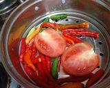 Foto langkah ke 2 dari resep Sambal Bawang Ikan Asin Kapas.
