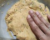 A picture of step 2 of Barley ka spicy chilla.