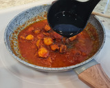 Foto del paso 5 de la receta: Espaguetis con pulpo al ajillo y salsa de tomate