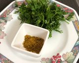 A picture of step 2 of Dahi Bhindi.