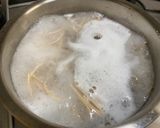 A picture of step 3 of Soba Inari (Japanese Soba Noodle in Aburaage Pocket).