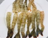 Hình bước làm 1 của món Tôm Chiên Xù