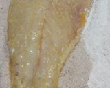 Foto del paso 1 de la receta: Filet de pescado(pescadilla) empanado al horno con lacto emulsión de verdeo
