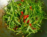 Foto langkah ke 5 dari resep Cah Kangkung.